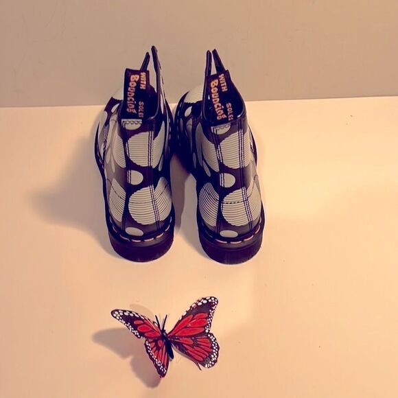 Authentic Nib Dr. Martens polka dot black leather combat boots - Picture 4 of 4